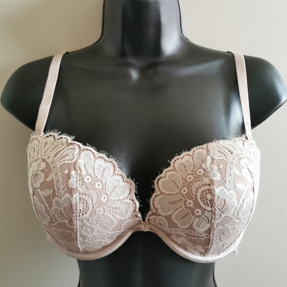La Senza C36. Any 2 bras for $30 - Picture 1 of 6